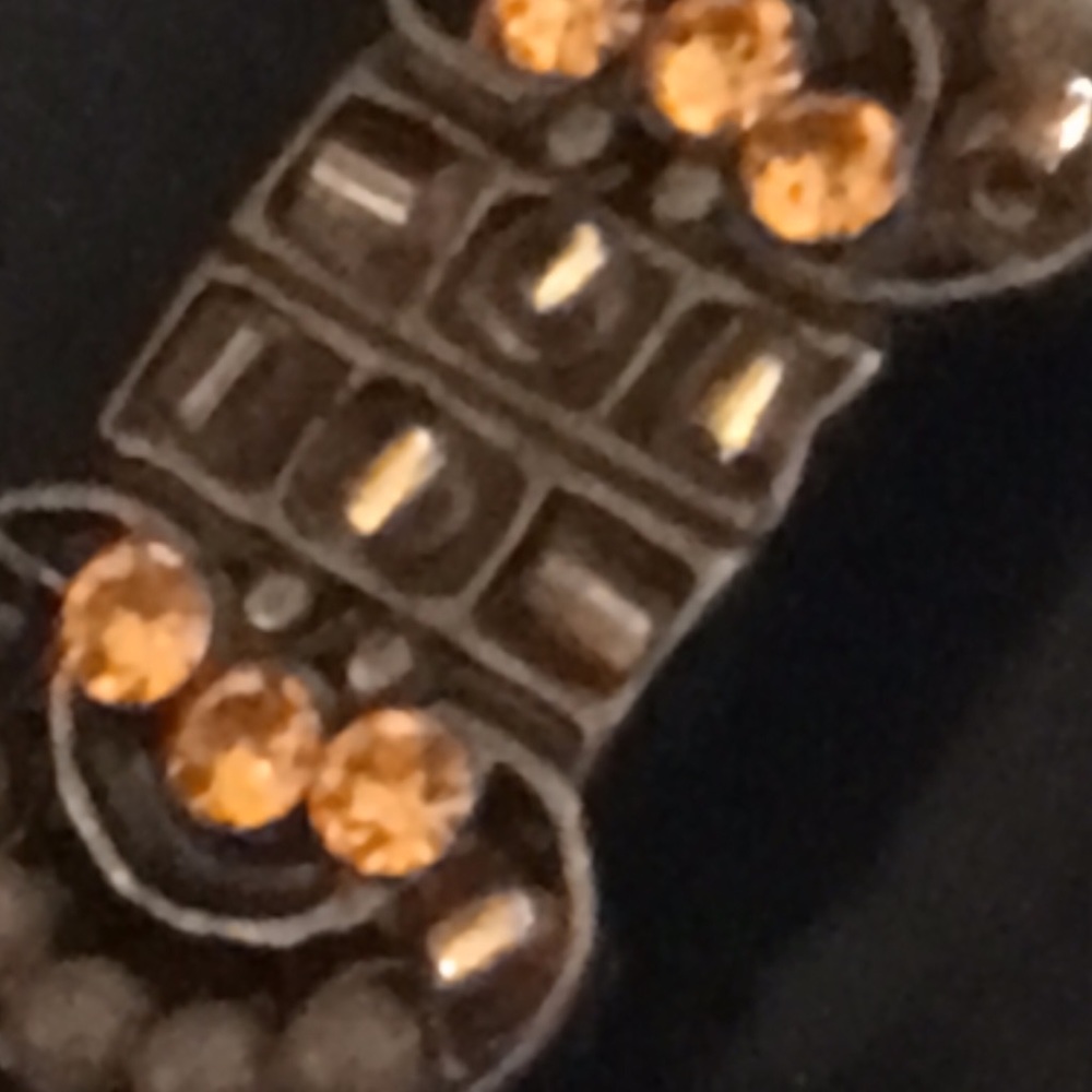 Suede choker with chain and pendant detail - Picture 8 of 8